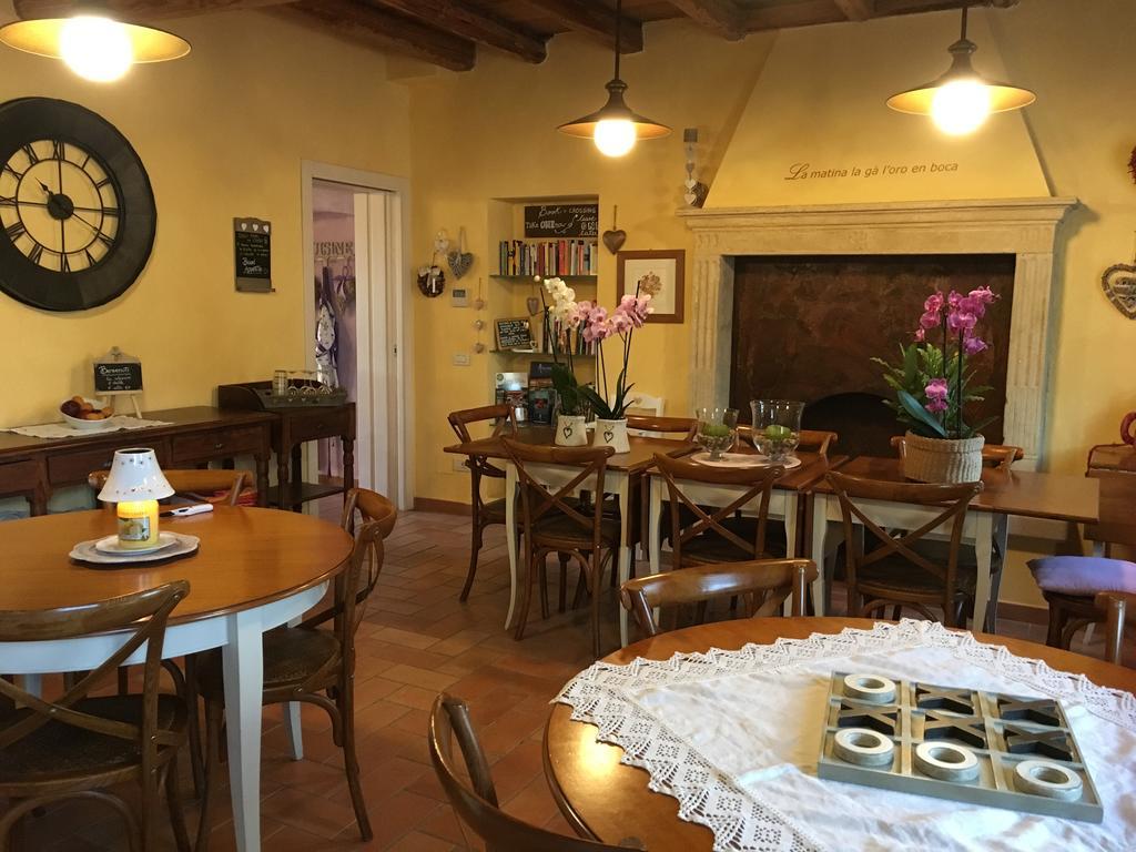 Agriturismo Casa Aurora Буссоленго Экстерьер фото